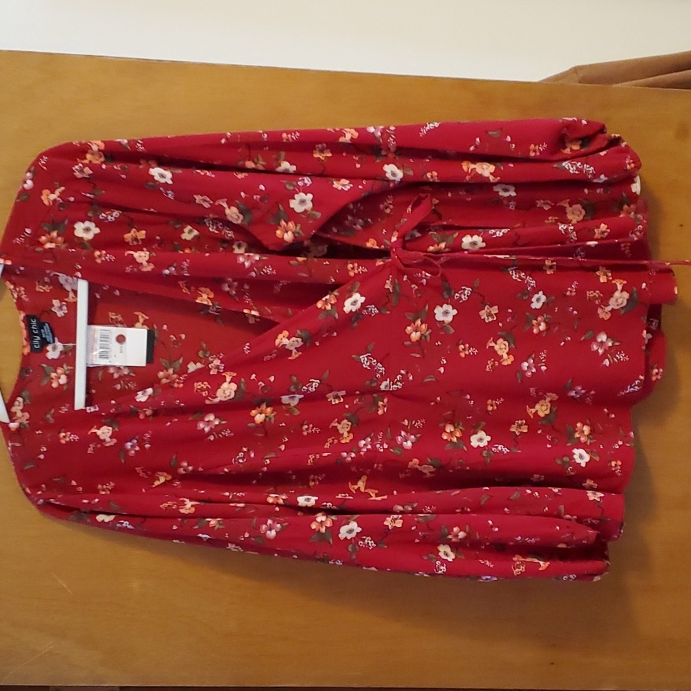 Wrap-front Top